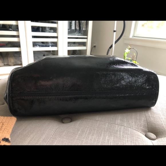 Michael Kohrs Patent Leather Tote - Picture 3 of 7